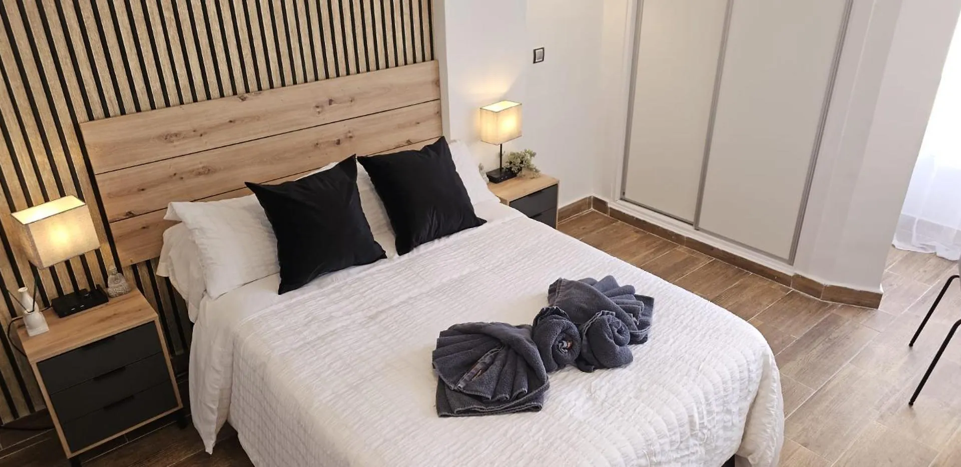 Namaste Modern Elegance City Center Apartment By Namaste Elite Torremolinos